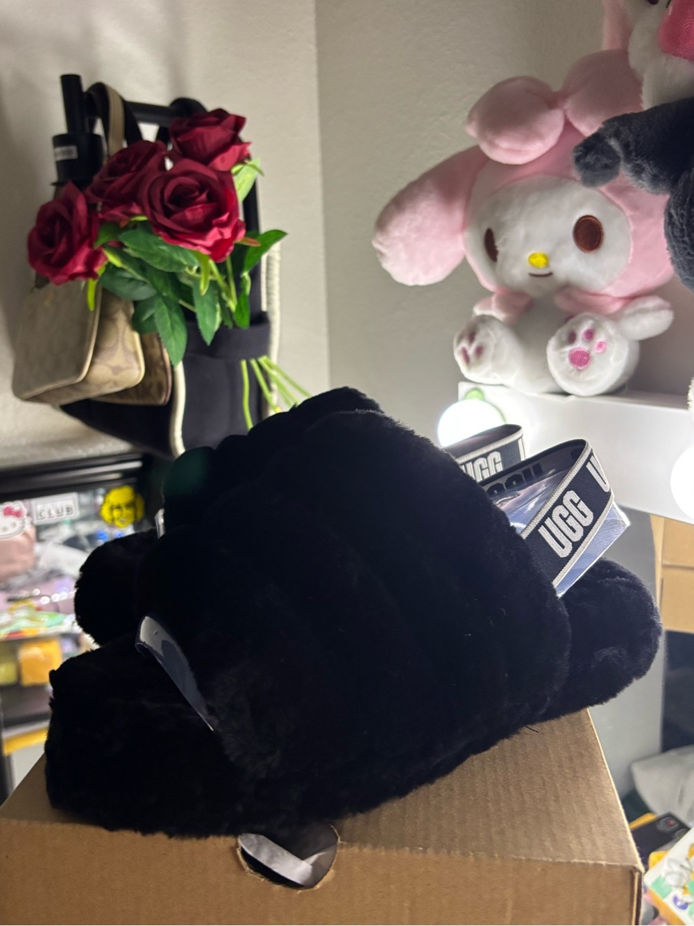 Black UGG Fluff Yeah slippers